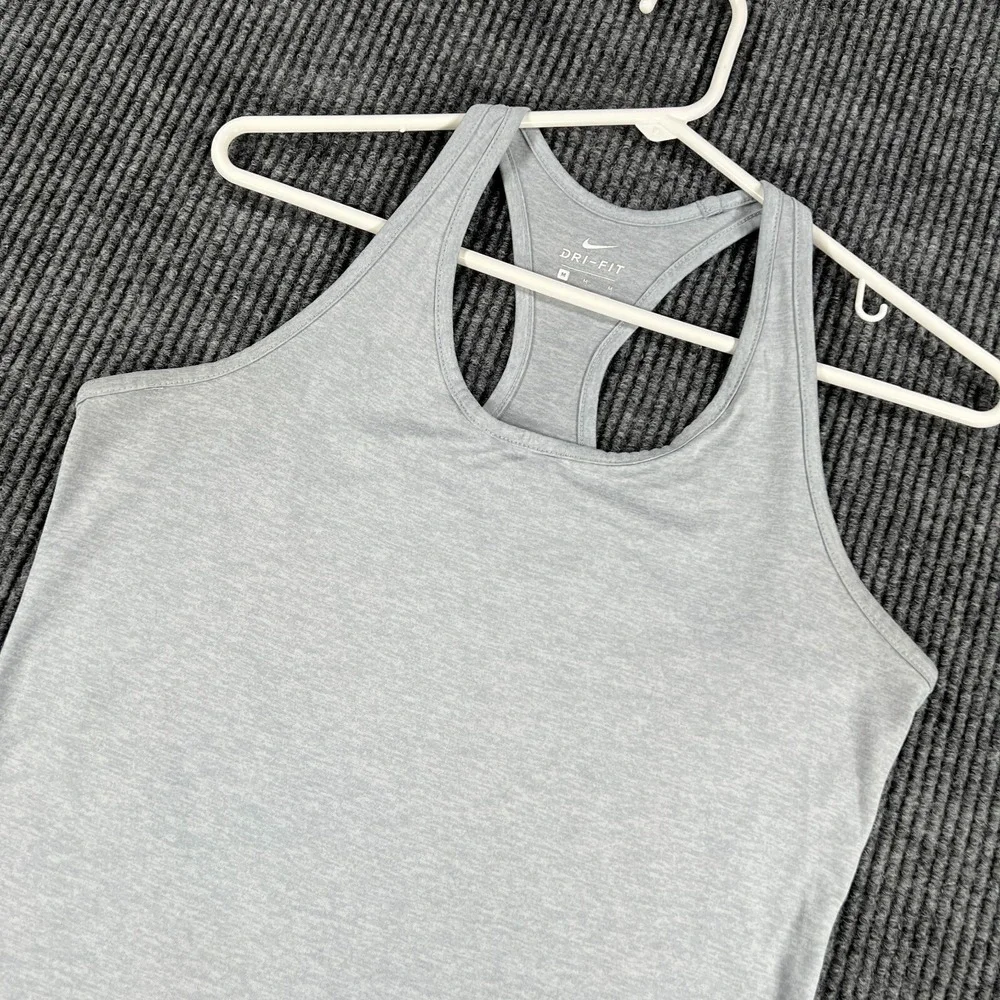 Nike Tank Top Shirt Womemsn Medium Gray Sleeveless Training Dri Fit Gym Run